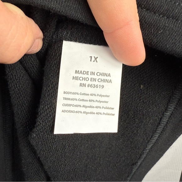 NEW Bebe Plus sport black short sleeve with sport patch woman’s shirt Size 1X - Picture 3 of 6